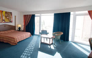 chambre luxe hotel la bateliere