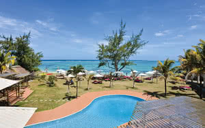 vue mer piscine Silver Beach Hotel Mauritius