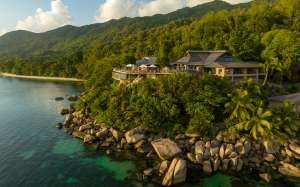 Hôtel Coco de Mer & Black Parrot Suites