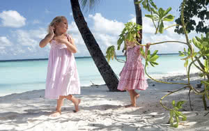 Partez en Maldives. L'hôtel est idéalement situé à proximité de la plage.