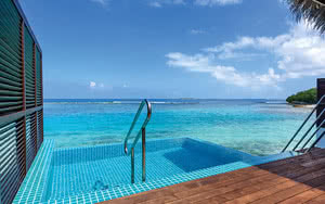 L'hôtel est idéalement situé à proximité de la plage. Partez en Maldives.