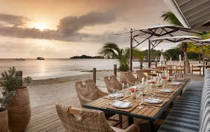 Sandals Negril Beach restaurant