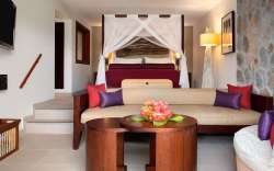 Nous offrons une chambre Chambre Sea View avec un lit confortable, une vue magnifique et tous les équipements de chambre nécessaires pour un séjour agréable. Partez en Mahé.