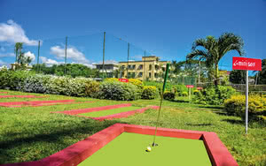 mini golf Hôtel Tarisa Resort & Spa