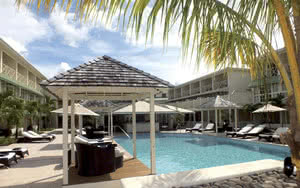 piscine blu hotel sainte lucie