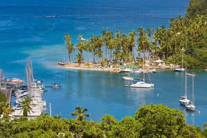 L'hôtel est idéalement situé à proximité de la plage. Partez en Sainte Lucie.