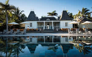 vue extérieur Hôtel Outrigger Mauritius Beach Resort