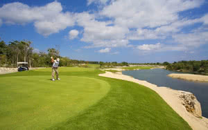 golf hotel luxury bahia principe bouganville