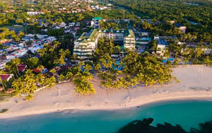 Coral Costa Caribe Beach Resort