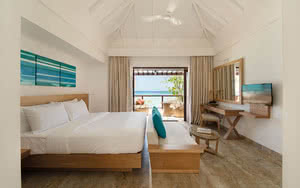 Partez en Maldives. Nous offrons une chambre Chambre Supérieure Vista avec un lit confortable, une vue magnifique et tous les équipements de chambre nécessaires pour un séjour agréable.