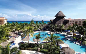 piscine hotel playacar beach resort