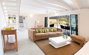 Partez en Martinique. Nous offrons une chambre Villa Mer 4 Chambres avec un lit confortable, une vue magnifique et tous les équipements de chambre nécessaires pour un séjour agréable.