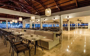 Partez en République Dominicaine. L'hôtel dispose d'un restaurant proposant des specialités culinaires locales.