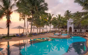 Sultan Sands Island Resort & Spa