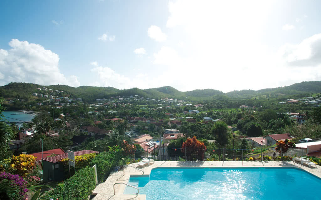 Martinique - Hôtel Panoramic 3* - Location de voiture incluse