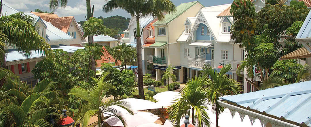 Restez dans un superbe hôtel Village Créole. Partez en Martinique.
