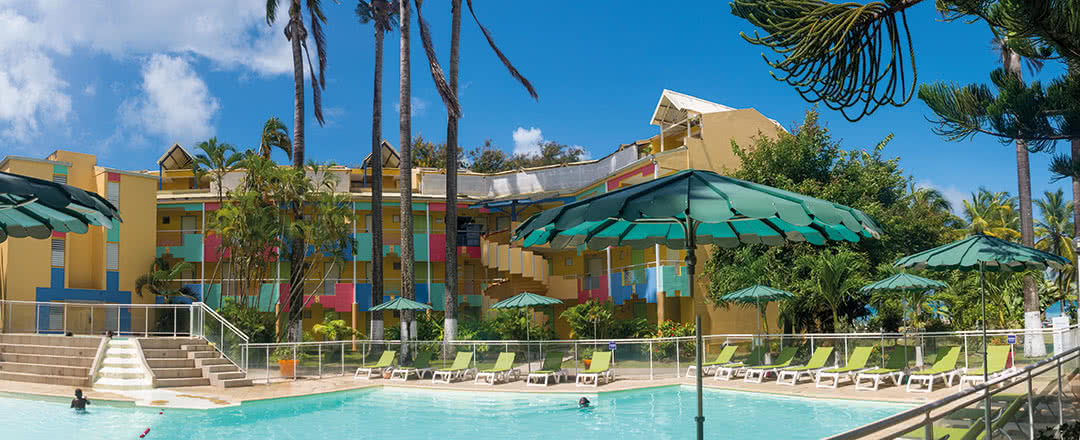 L'hôtel Hôtel Canella Beach offre une piscine rafraîchissante. Restez dans un superbe hôtel Hôtel Canella Beach.