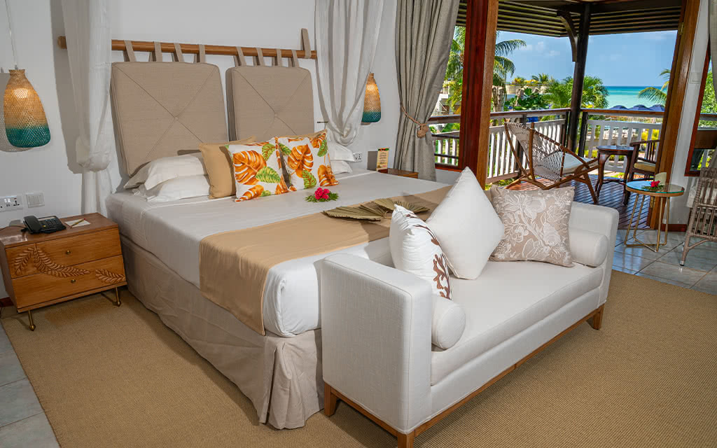 Combiné 2 îles Carana Beach Hôtel & Acajou 4*, Combiné Seychelles, Mahé par Ôvoyages Combiné 2 îles Carana Beach Hôtel & Acajou 4*, Combiné Seychelles, Mahé par Ôvoyages