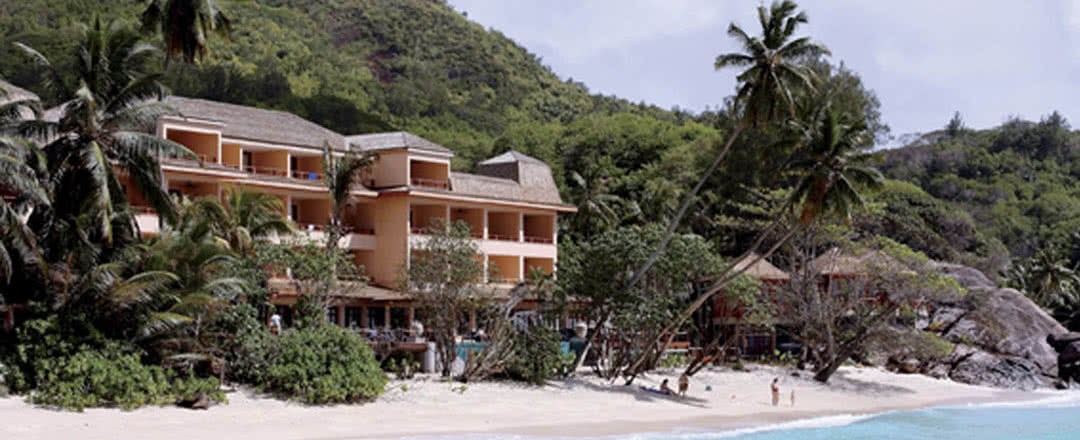 L'hôtel est idéalement situé à proximité de la plage. Restez dans un superbe hôtel Double Tree by Hilton - Allamanda Resort & Spa.