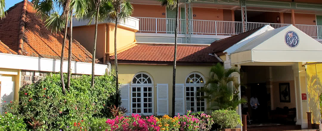 Partez en Martinique. Restez dans un superbe hôtel Hôtel Bakoua.