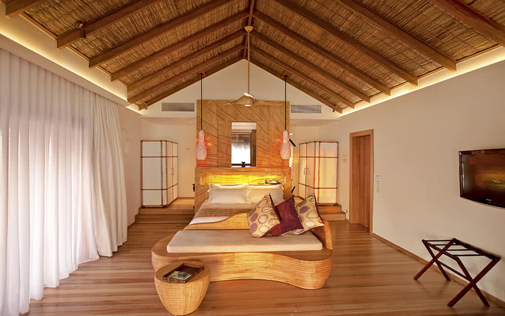 Maldives Partez en Maldives. Nous offrons une chambre Water Villa avec un lit confortable, une vue magnifique et tous les équipements de chambre nécessaires pour un séjour agréable. Hôtel Constance Moofushi Maldives 