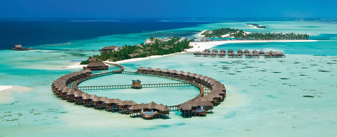 Restez dans un superbe hôtel Sun Siyam Olhuveli. Partez en Maldives.