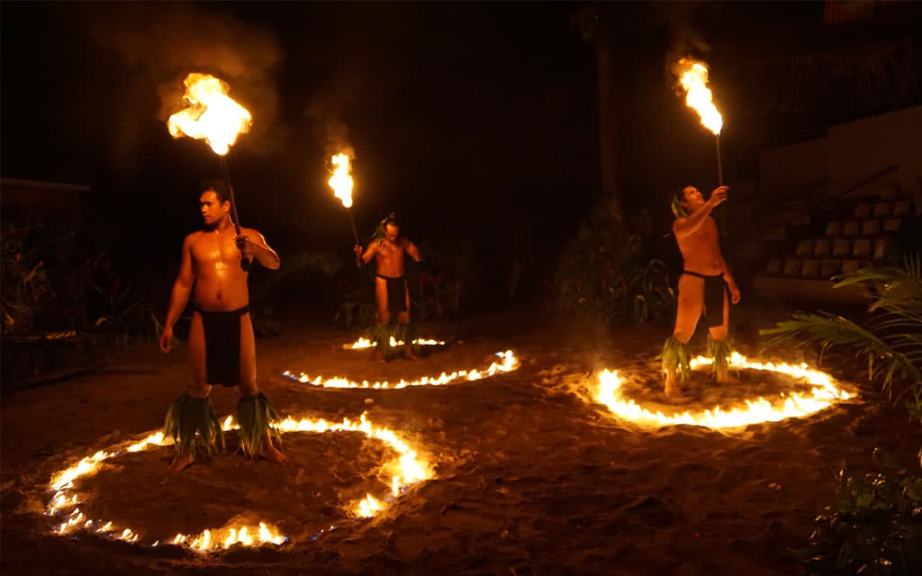 Soirée Polynésienne au Tiki Village