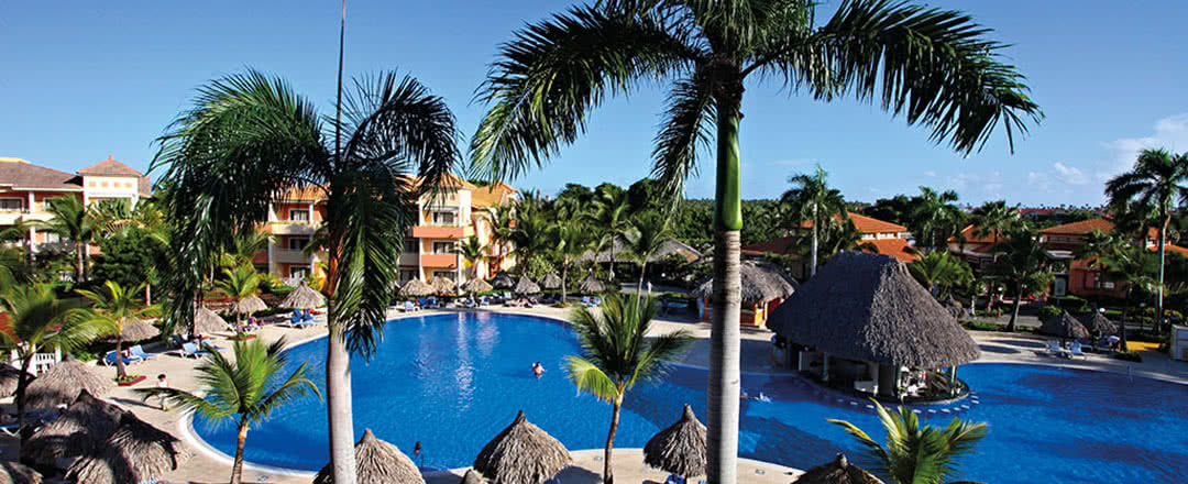 L'hôtel Bahia Principe Grand Turquesa offre une piscine rafraîchissante. Partez en République Dominicaine.