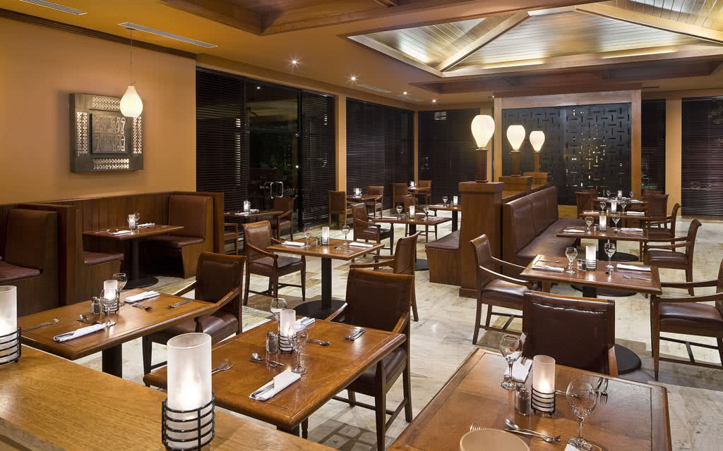 restaurant american grill hotel melia caribe