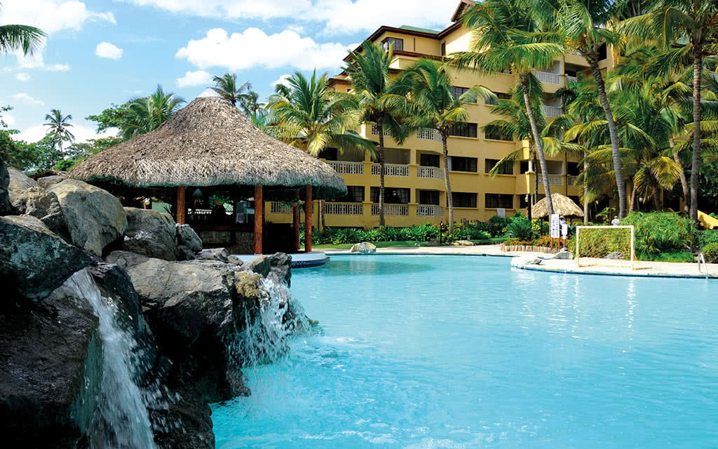 Coral Costa Caribe Resort ***