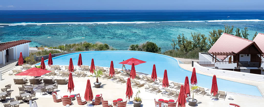 L'hôtel Akoya Hotel & Spa offre une piscine rafraîchissante. Partez en Réunion.