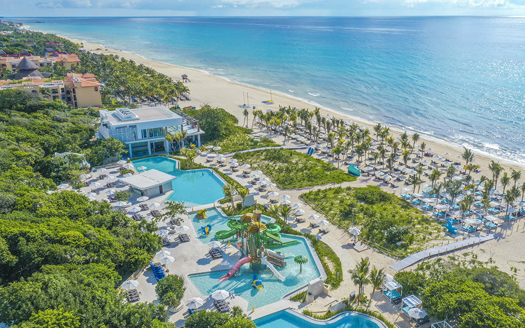 Sandos Playacar Beach Resort ****