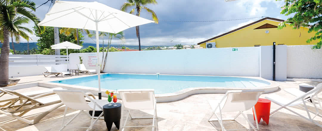 L'hôtel dispose d'un restaurant proposant des specialités culinaires locales. Partez en Réunion.