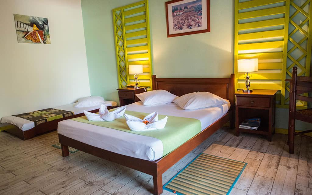 DECOUVERTE 25 / SEA POINTS 10NTS - 13