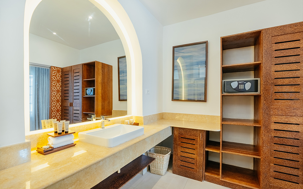 BlueBay Beach Resort & Spa — photo 19