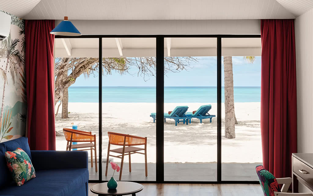 Lagoon Beach Villa