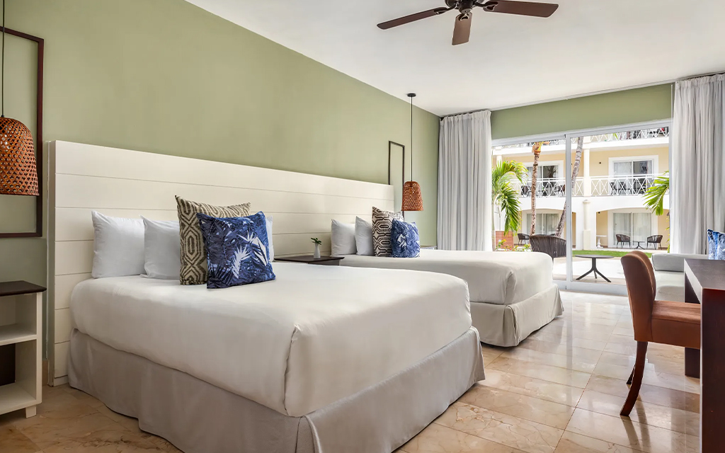 Sun Club Junior Suite Pool View