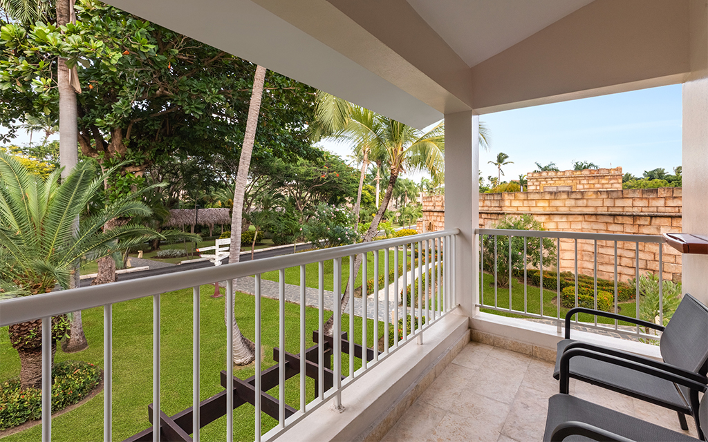 Deluxe Garden View