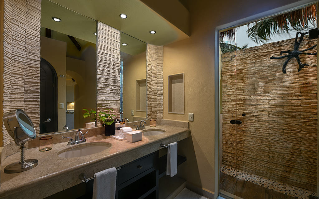 Swim up Casita Suite