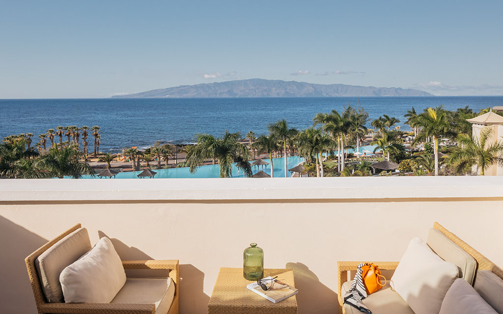 Red Level Junior Suite Ocean Front