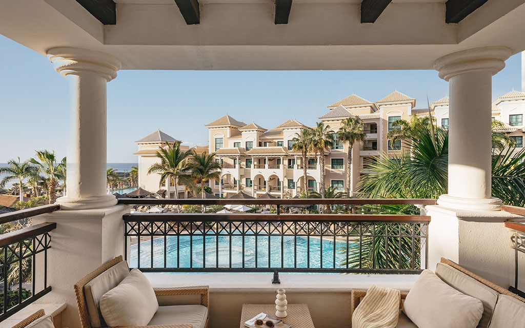 Red Level Suite Partial Ocean View